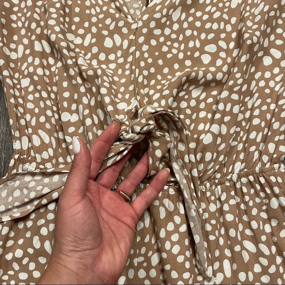 Romper - Picture 2 of 3